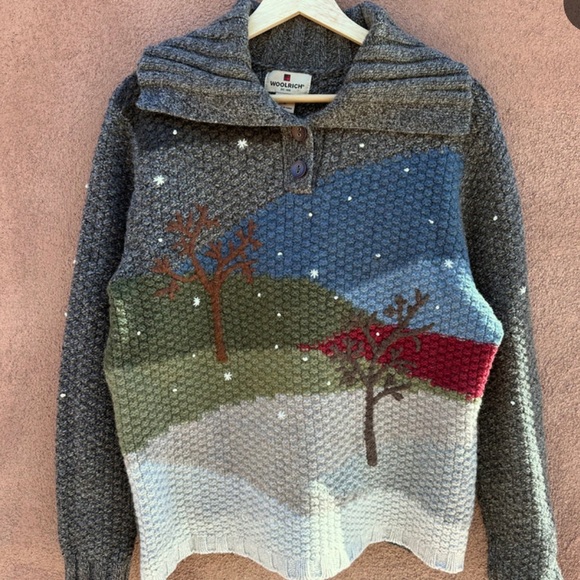 Woolrich Vintage Winter Theme 100% Wool
Collared Sweater - Picture 2 of 2